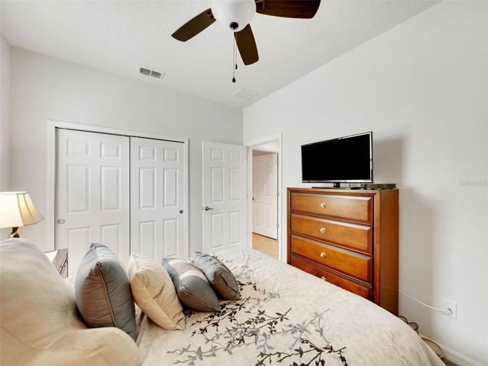 Image No.21-2 Bed House for sale