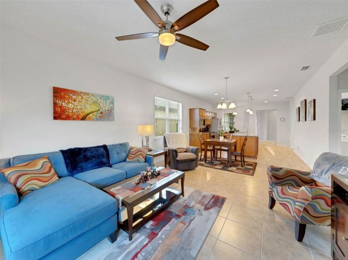 Image No.9-2 Bed House for sale