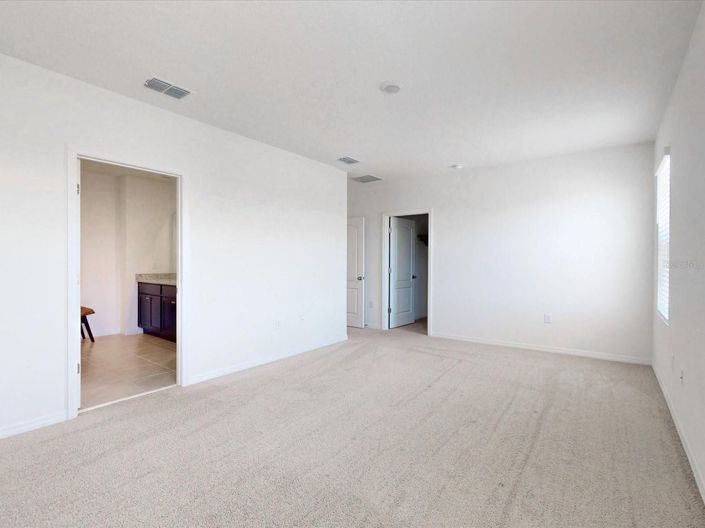 Image No.23-5 Bed House for sale