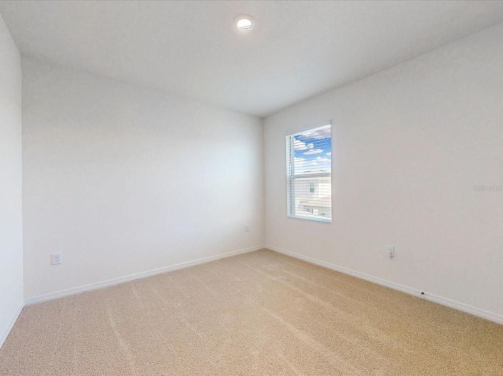 Image No.32-5 Bed House for sale