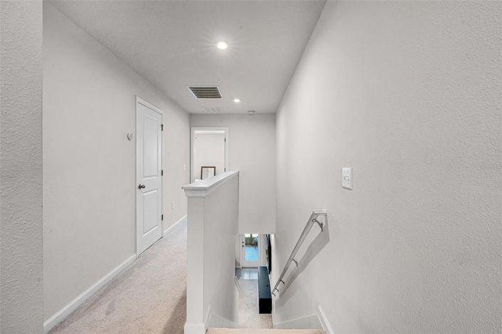 Image No.20-3 Bed Townhouse for sale