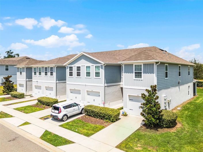 Image No.3-3 Bed Townhouse for sale