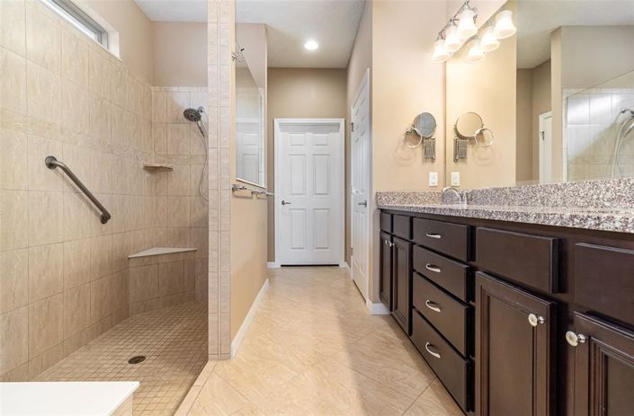 Image No.13-2 Bed House for sale