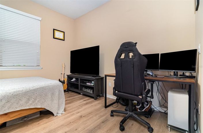 Image No.21-2 Bed House for sale