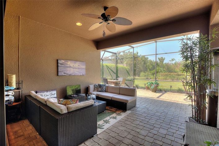 Image No.18-3 Bed House for sale