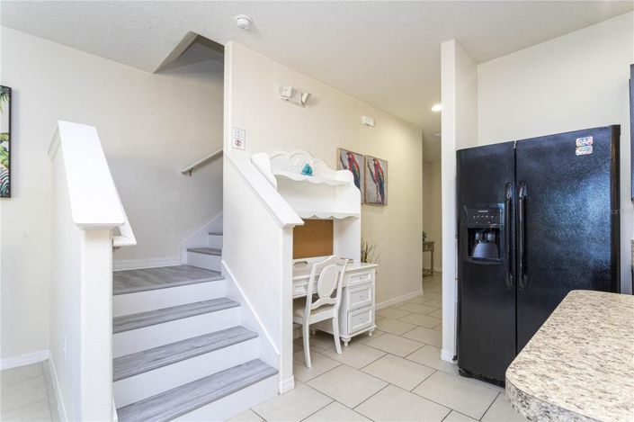 Image No.22-4 Bed Townhouse for sale