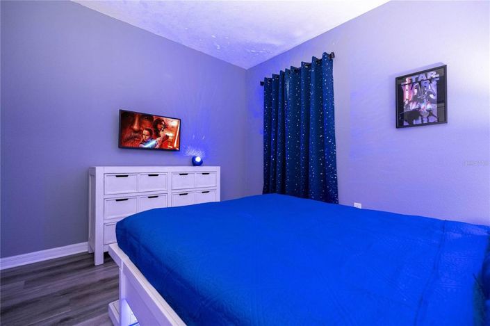 Image No.26-4 Bed Townhouse for sale