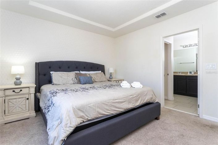 Image No.33-4 Bed Townhouse for sale