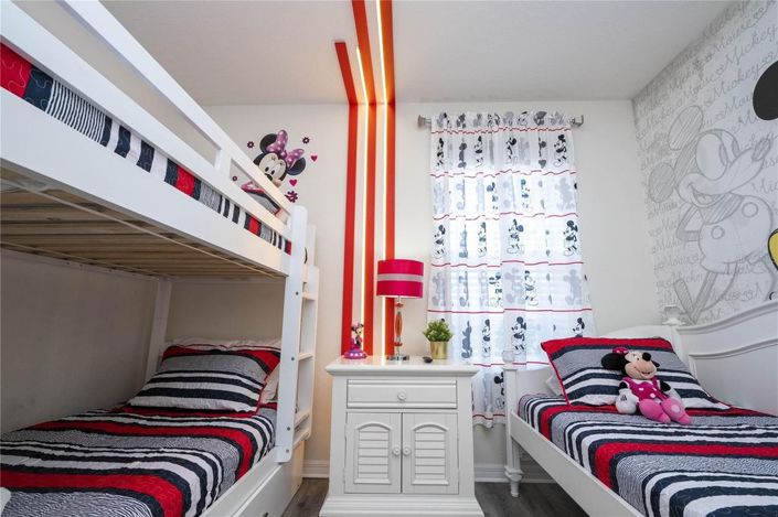 Image No.5-4 Bed Townhouse for sale