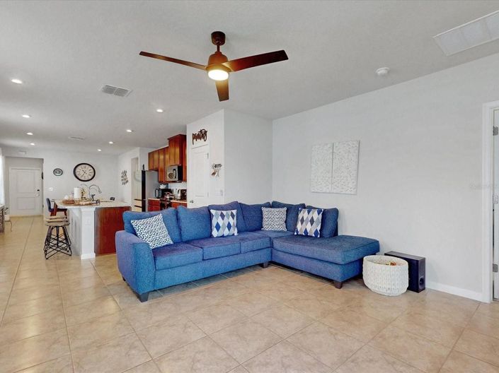 Image No.17-3 Bed House for sale