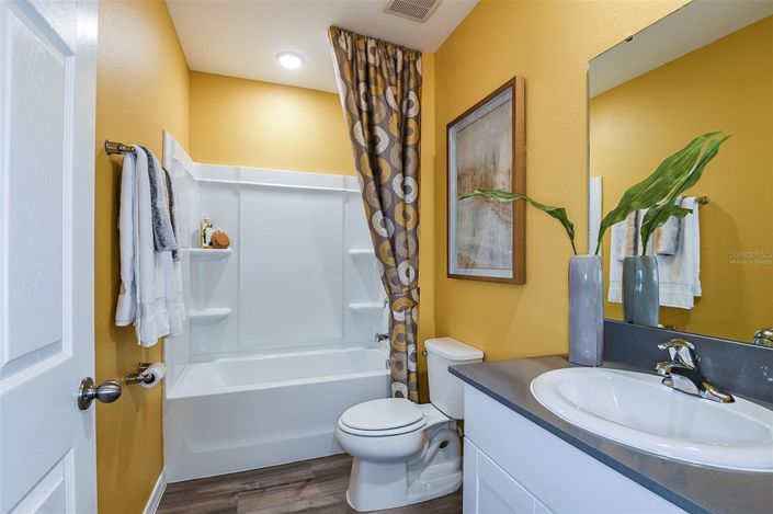 Image No.16-3 Bed House for sale