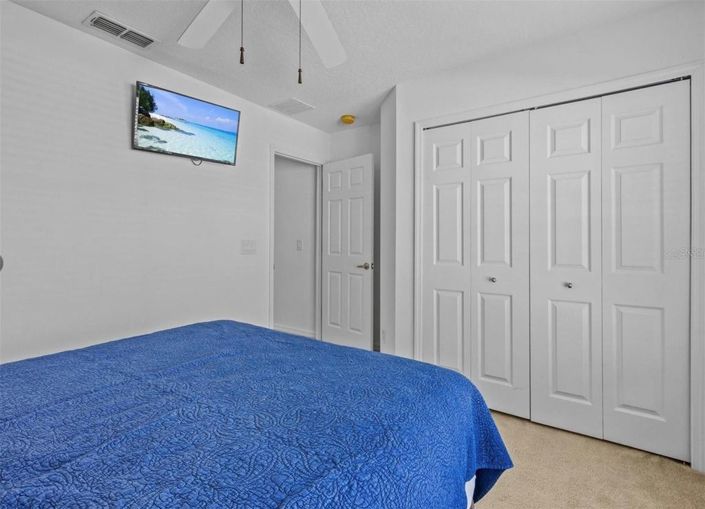 Image No.9-5 Bed House for sale