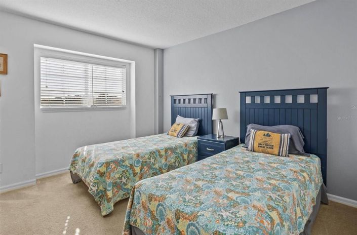 Image No.10-5 Bed House for sale