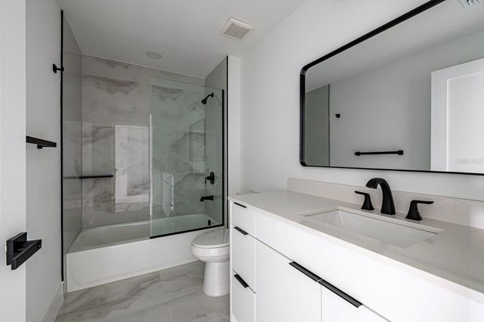 Image No.13-3 Bed Townhouse for sale