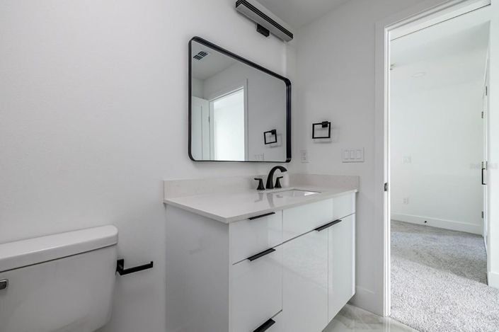 Image No.16-3 Bed Townhouse for sale