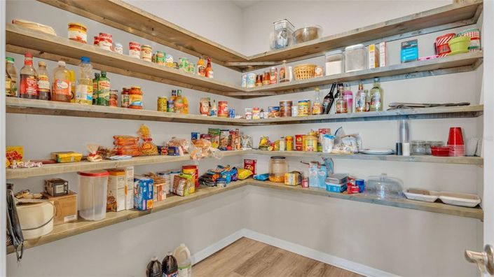 Image No.33-3 Bed House for sale