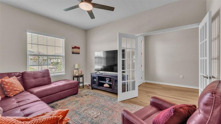 Image No.7-3 Bed House for sale