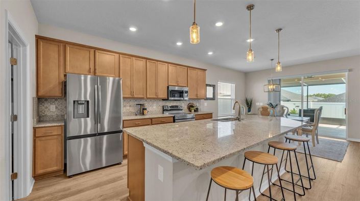 Image No.10-3 Bed House for sale