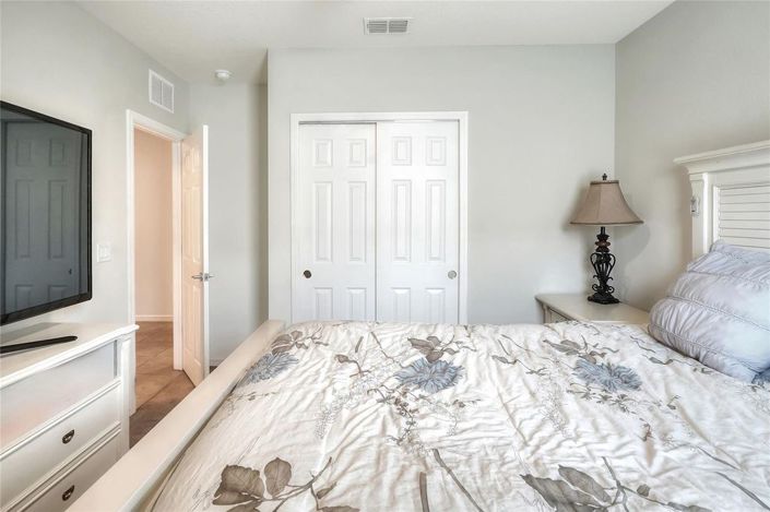 Image No.24-4 Bed House for sale