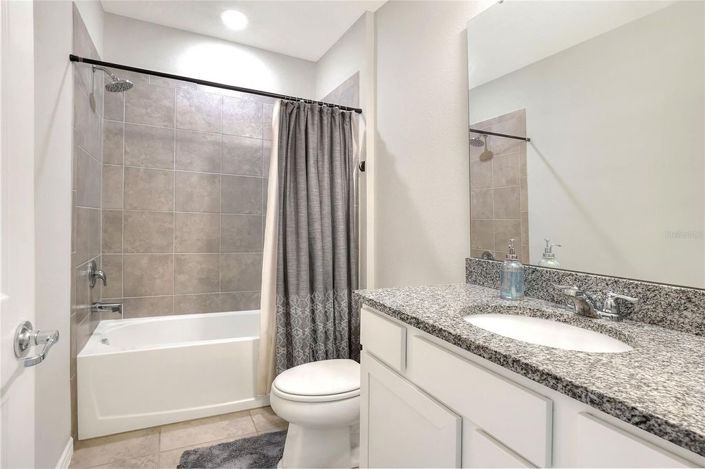 Image No.25-4 Bed House for sale