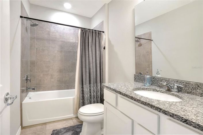 Image No.24-4 Bed House for sale