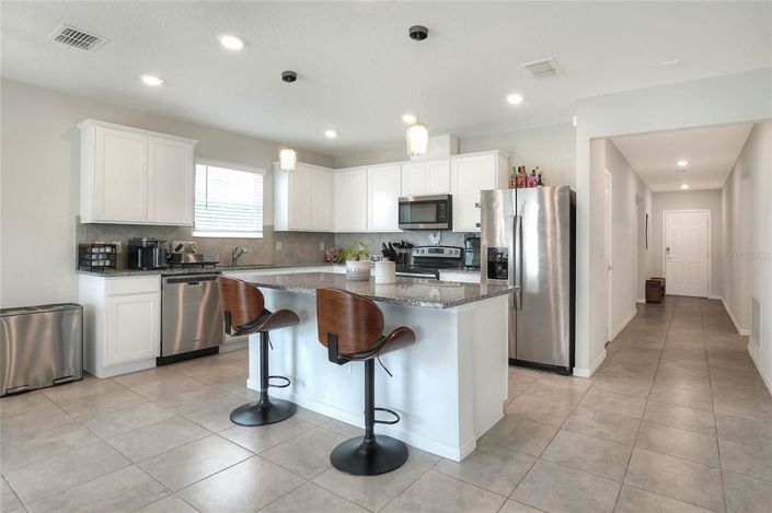 Image No.5-4 Bed House for sale