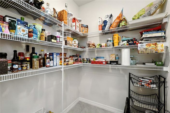 Image No.13-5 Bed House for sale