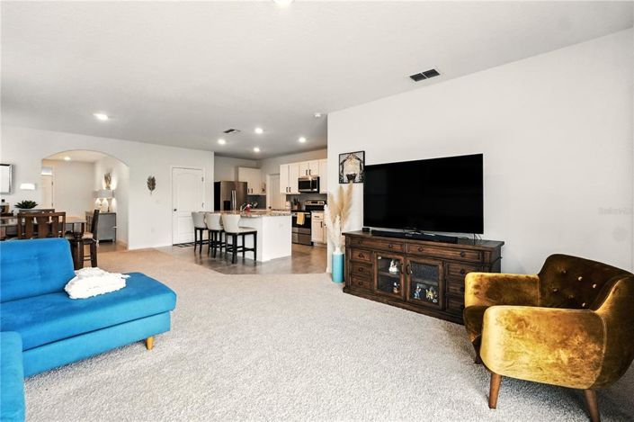 Image No.19-5 Bed House for sale