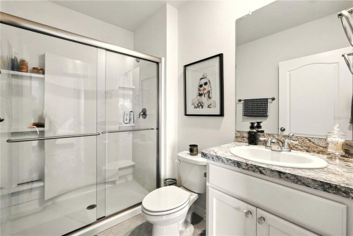 Image No.32-5 Bed House for sale