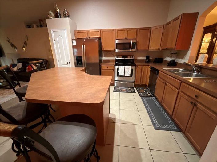 Image No.17-4 Bed House for sale