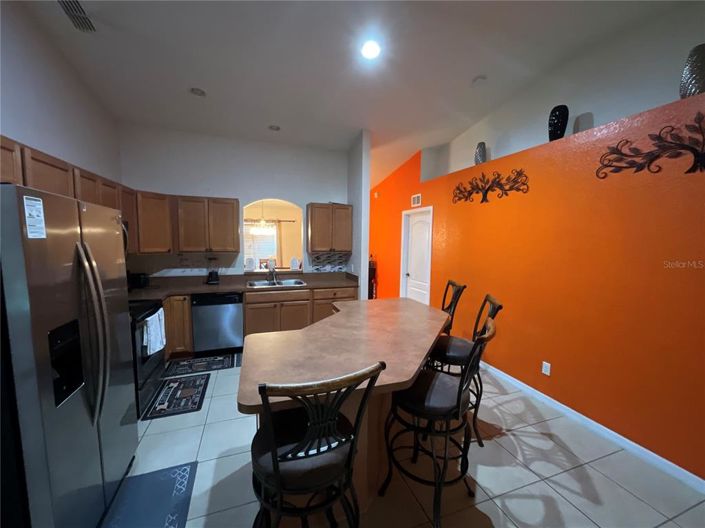 Image No.21-4 Bed House for sale