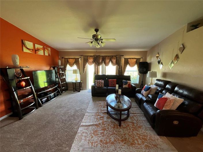 Image No.22-4 Bed House for sale