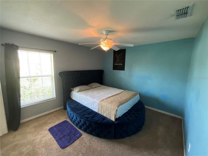 Image No.26-4 Bed House for sale