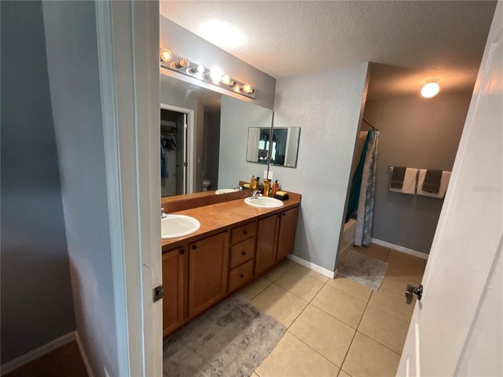 Image No.47-4 Bed House for sale