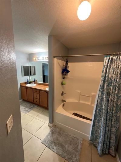 Image No.48-4 Bed House for sale