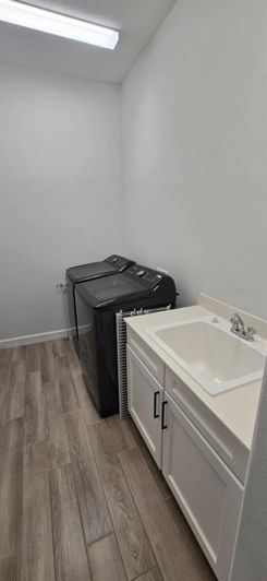 Image No.34-4 Bed House for sale