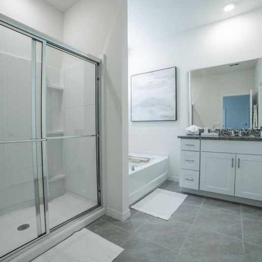 Image No.14-6 Bed House for sale