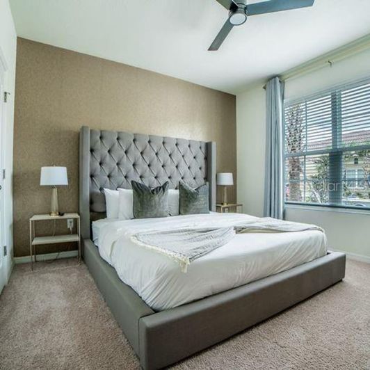 Image No.26-6 Bed House for sale