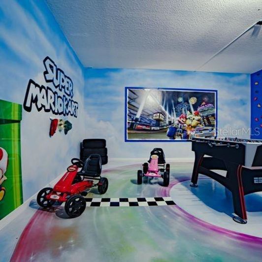 Image No.6-6 Bed House for sale