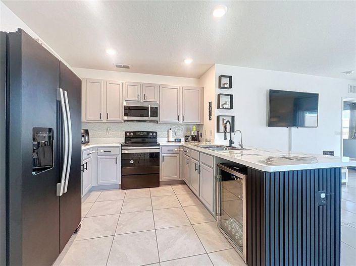 Image No.7-3 Bed House for sale