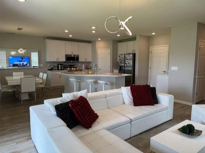 Image No.11-4 Bed House for sale