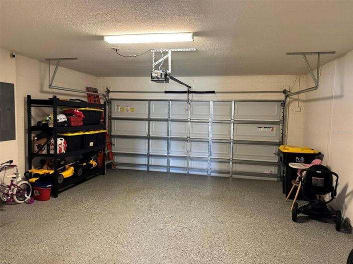 Image No.30-4 Bed House for sale