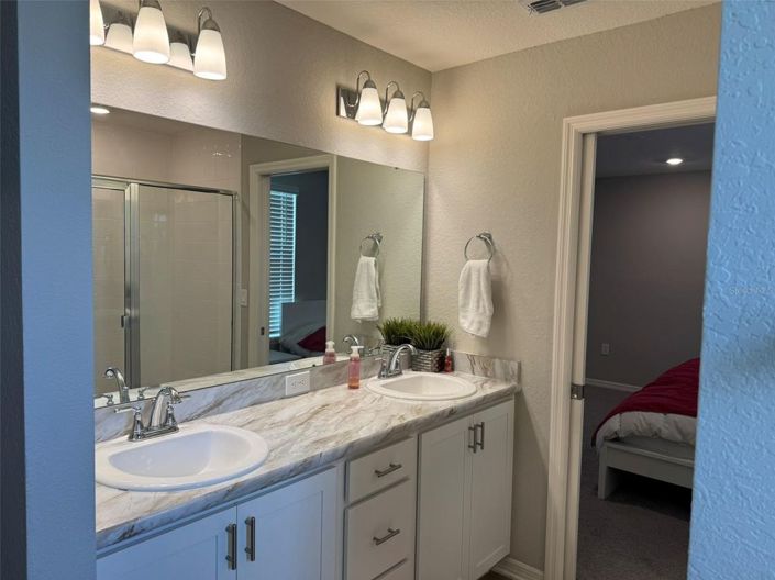 Image No.32-4 Bed House for sale