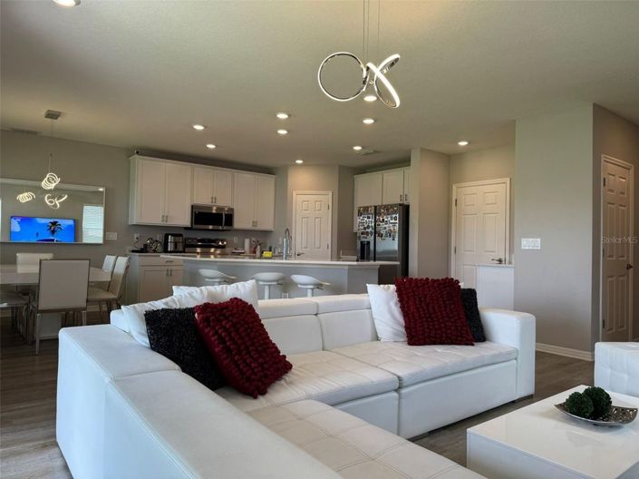 Image No.7-4 Bed House for sale