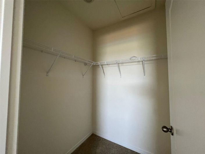 Image No.16-3 Bed Townhouse for sale