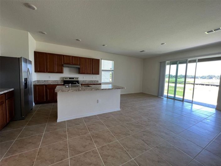 Image No.7-3 Bed Townhouse for sale