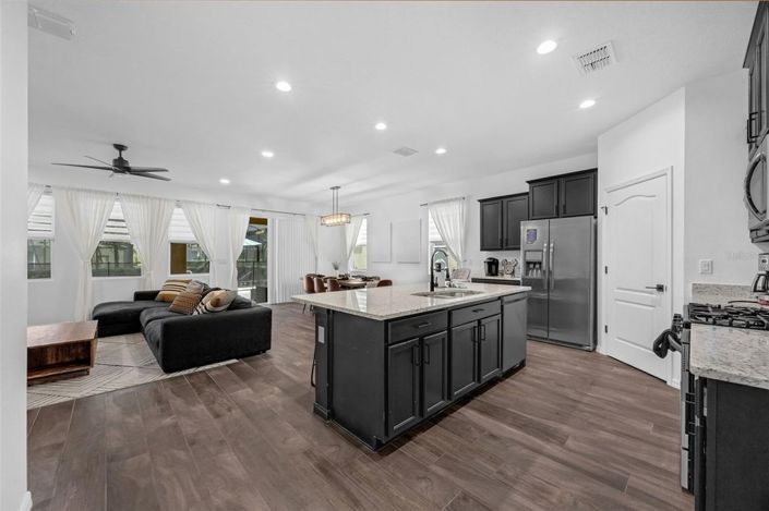 Image No.13-5 Bed House for sale