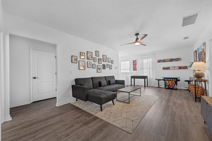 Image No.14-5 Bed House for sale