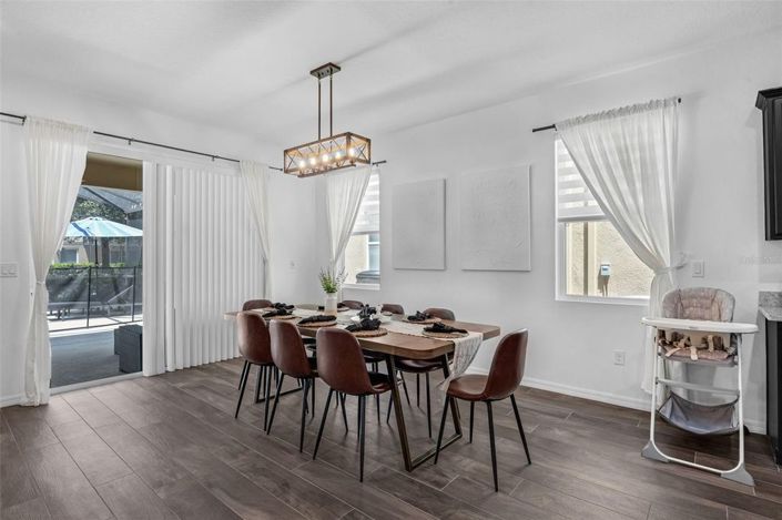 Image No.9-5 Bed House for sale