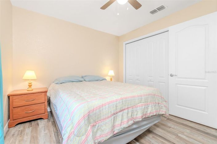 Image No.15-3 Bed House for sale